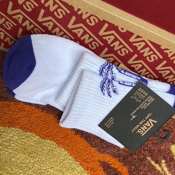 VANS “Off The Wall” Men’s socks 
NWT - Picture 9 of 16